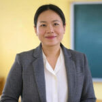 Cô Phạm Thu Hằng